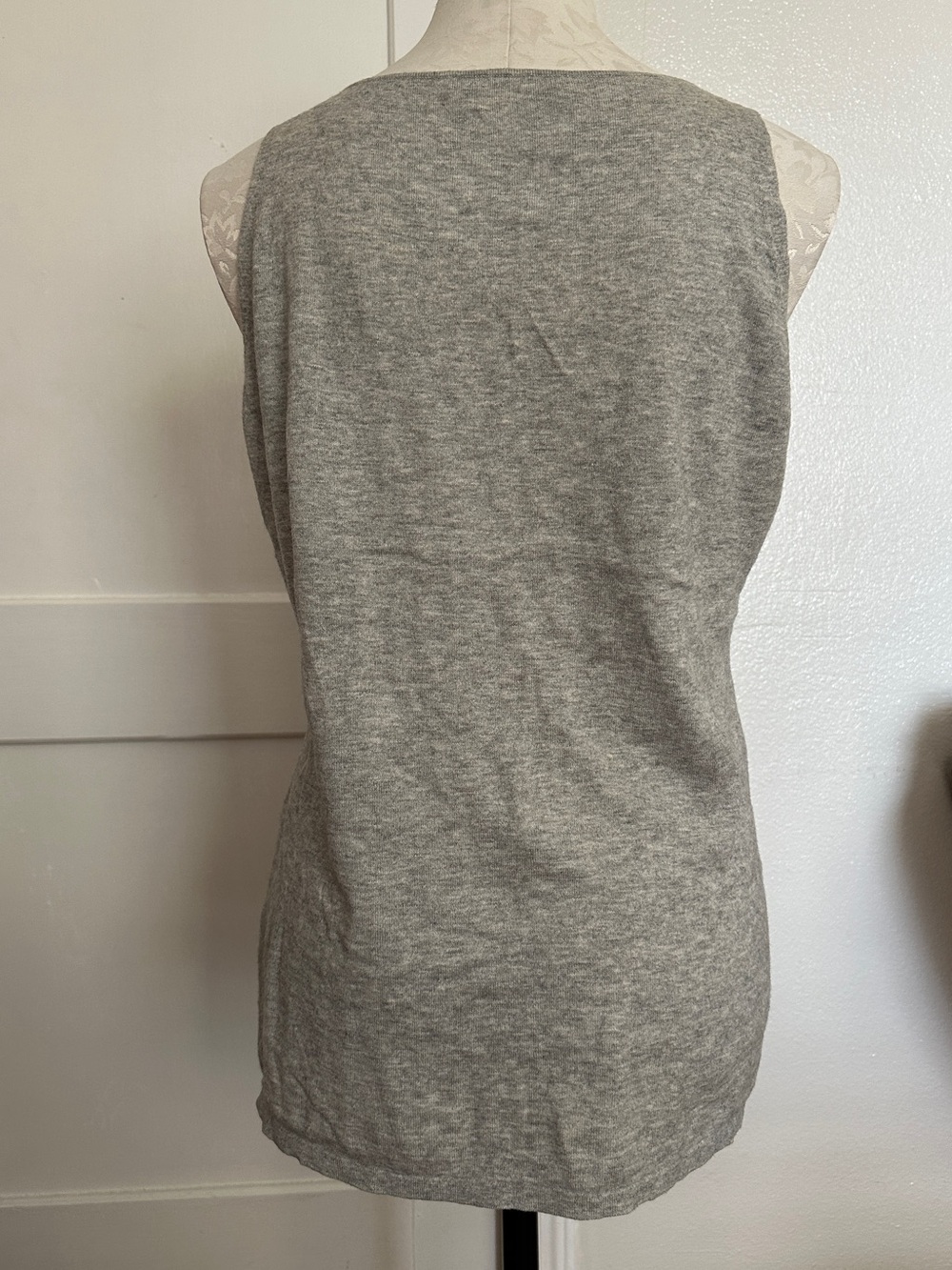 EILEEN FISHER Gray Sequin Tank Top Organic Cotton Cashmere Size M - Picture 4 of 9
